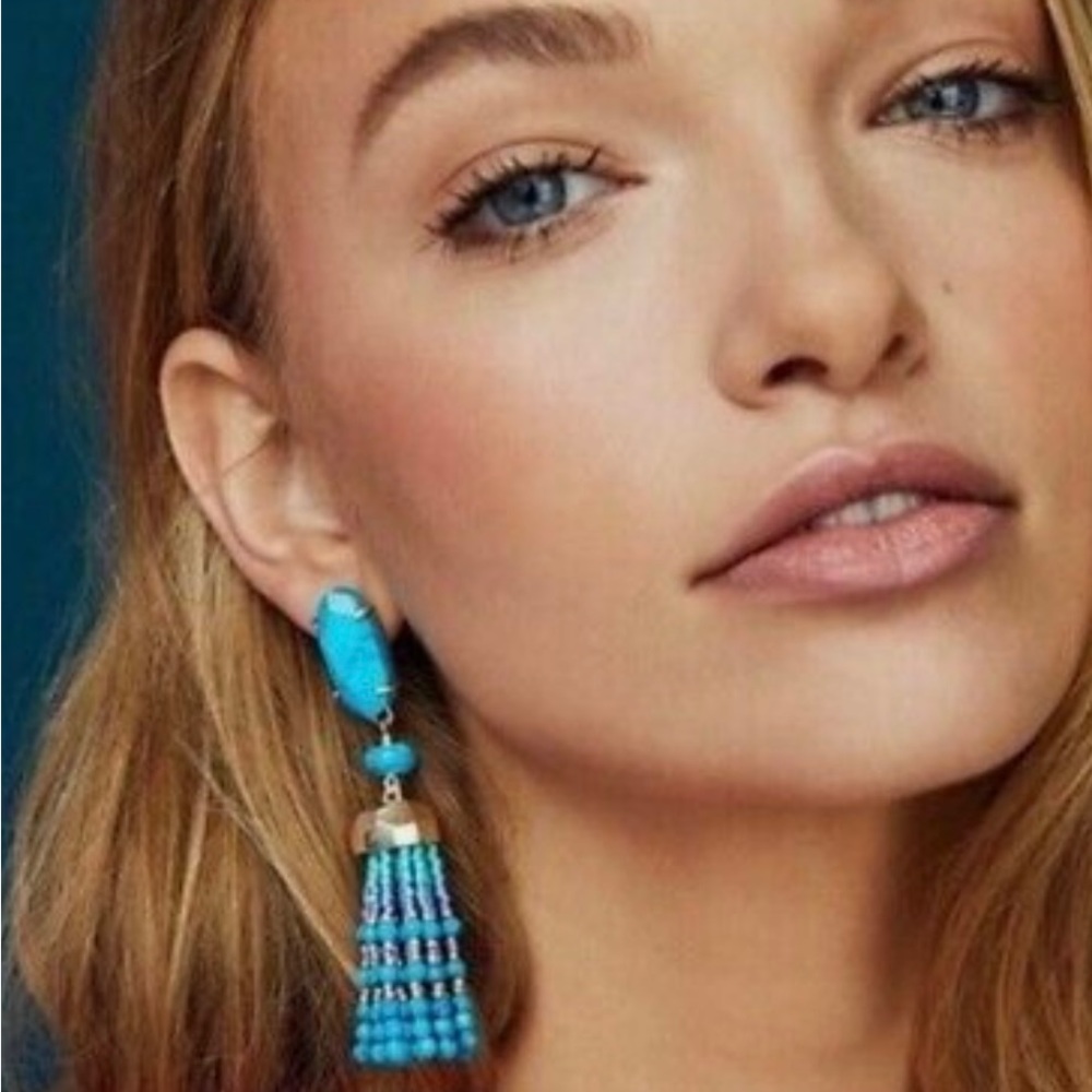 Kendra Scott Dove Earrings
